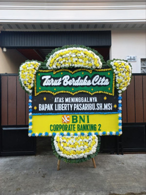 Papan Bunga Duka di Kupang Baru